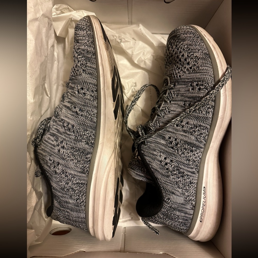 APL Women’s TechLoom Pro - Picture 2 of 7